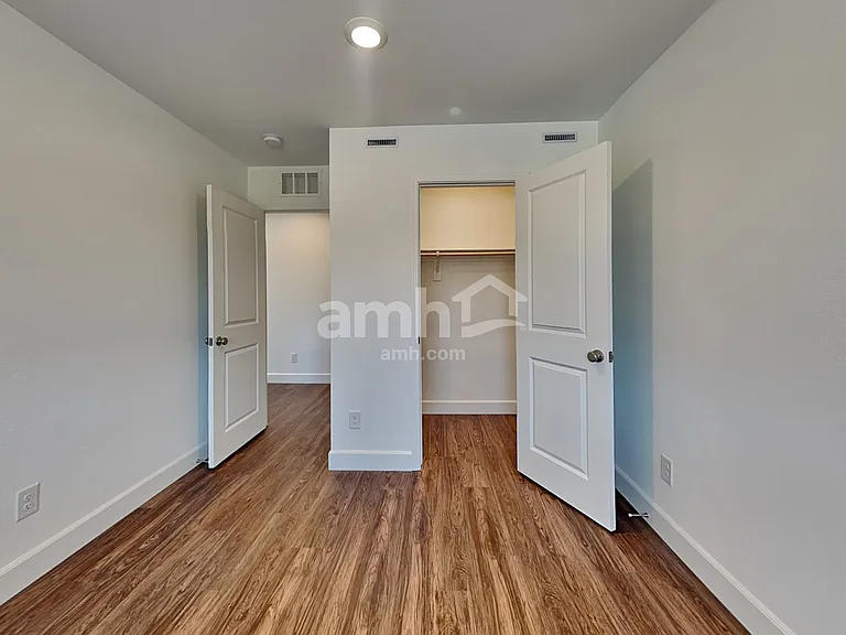 9171 Ribbon Meadow Ct — Photo 16