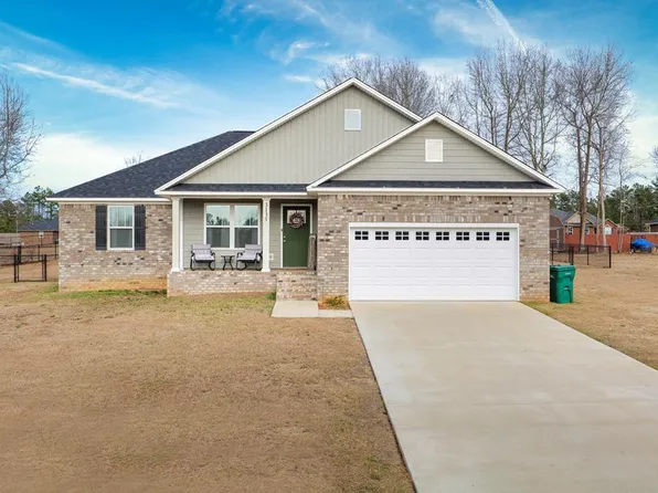 3135 Explorer Dr, Dalzell, SC 29040