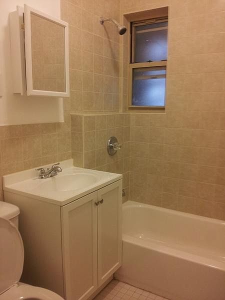 1st image of 2947 Avenue V