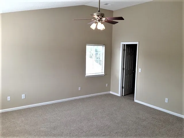 8021 Old London Rd — Photo 9