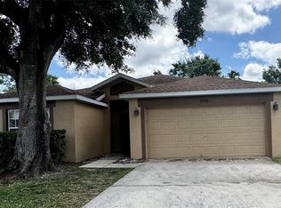 930 McInnis Ct, Kissimmee, FL 34744