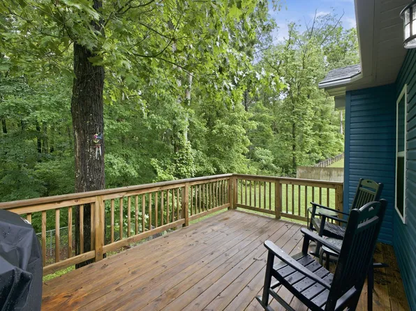 109 Mangrum Rd, Bon Aqua, TN 37025