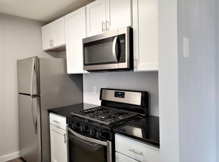202 Bluebell Dr, Jackson, NJ 08527