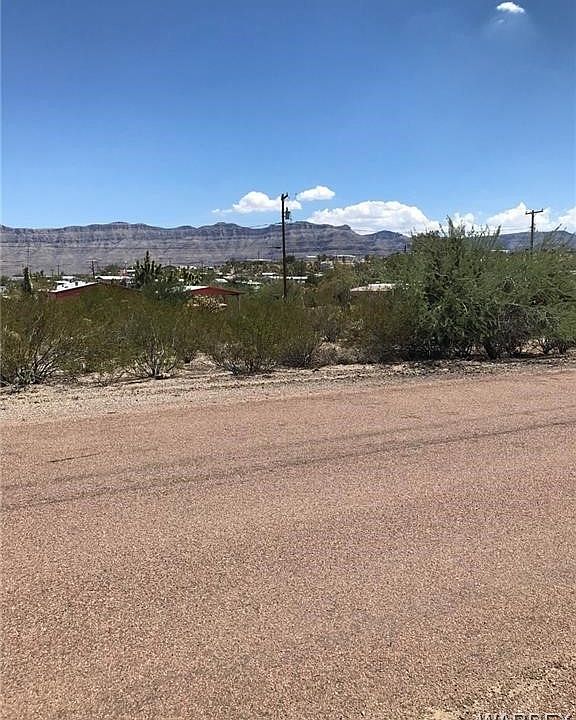 2nd image of 30174 N Catalina Drive