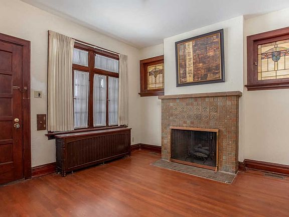 5th image of 4263 Louisiana Ave