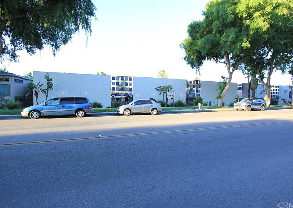 1st image of 500 W Arrow Hwy