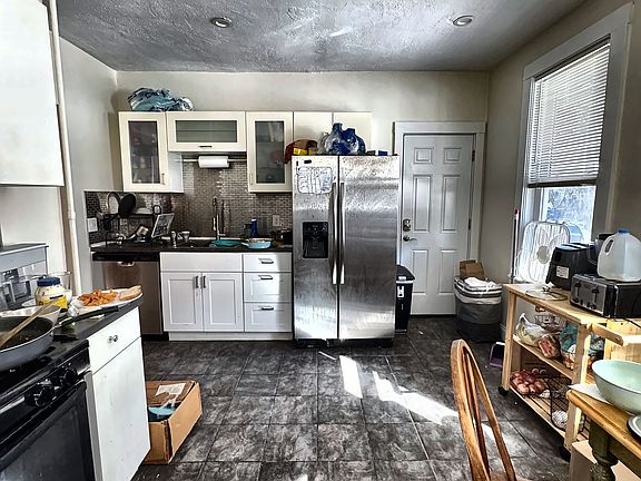 2nd image of 108 Hyde Park Ave #1CP