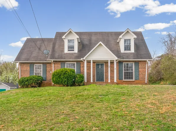604 Bay Ln, Clarksville, TN 37042