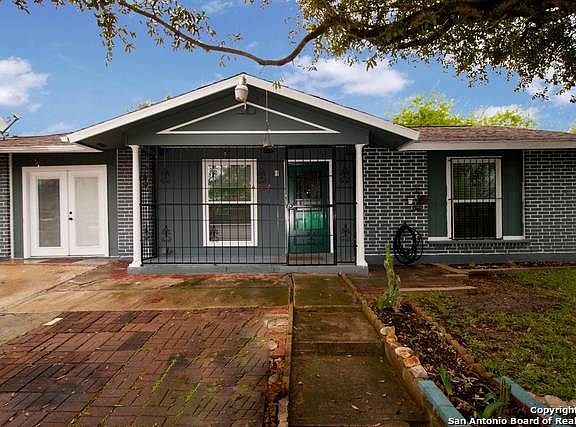 2nd image of 8434 Big Creek Dr