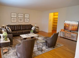 1545 W Pratt Blvd APT 304, Chicago, IL 60626