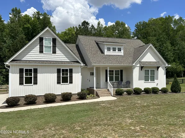 8727 Surrey Top Road, Bailey, NC 27807