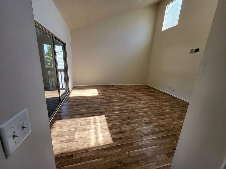 3333 E 113th Ter #B — Photo 4