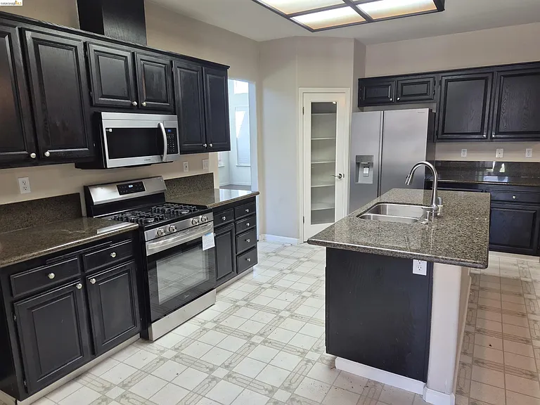 4016 Caldera Way — Photo 16
