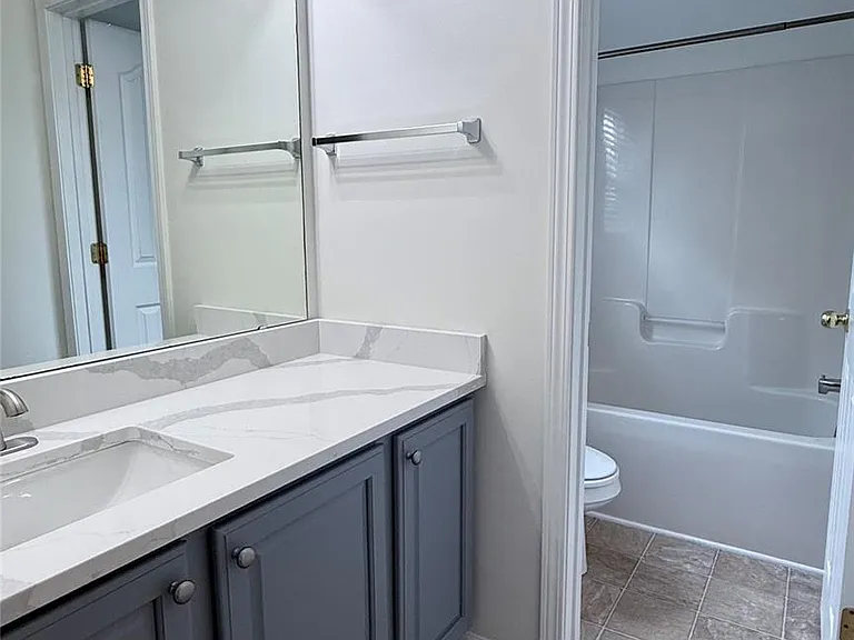 17507 Westmill Ln — Photo 6