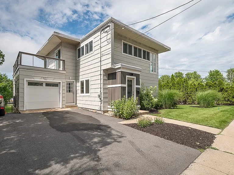 82 Bass Ave — Photo 1