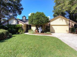 2113 Palm View Dr, Apopka, FL 32712