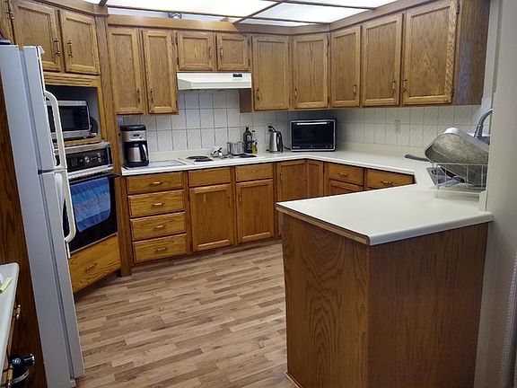 4th image of 5 Gentry Ct