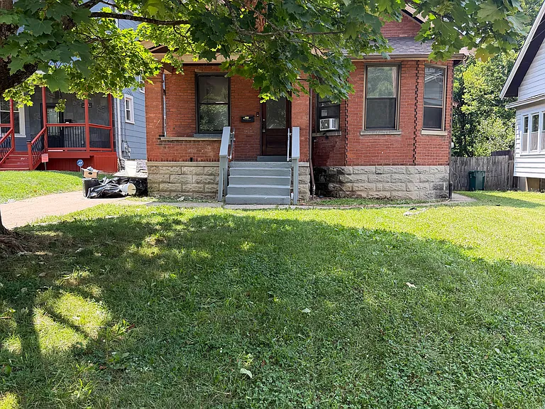 345 Crestline Ave — Photo 9