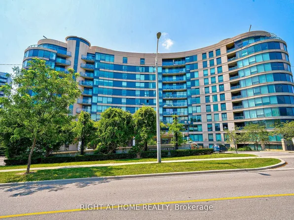 18 Valley Woods Rd, Toronto, ON