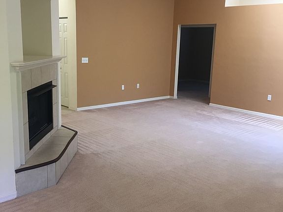 3rd image of 2120 NW 47th Pl