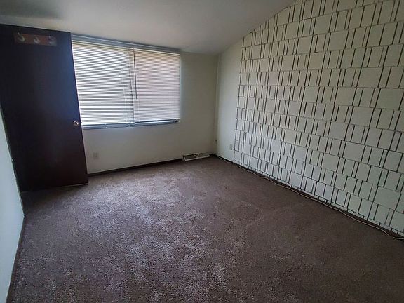 5th image of 10012 W Fond Du Lac Ave
