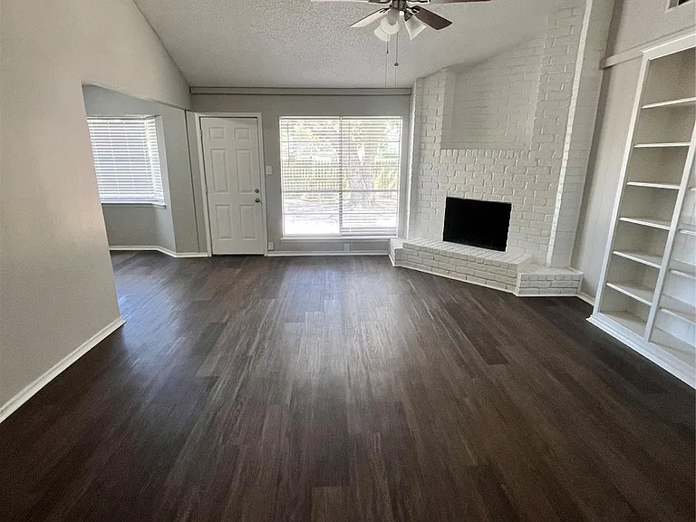 22318 Meadowgate Dr — Photo 11