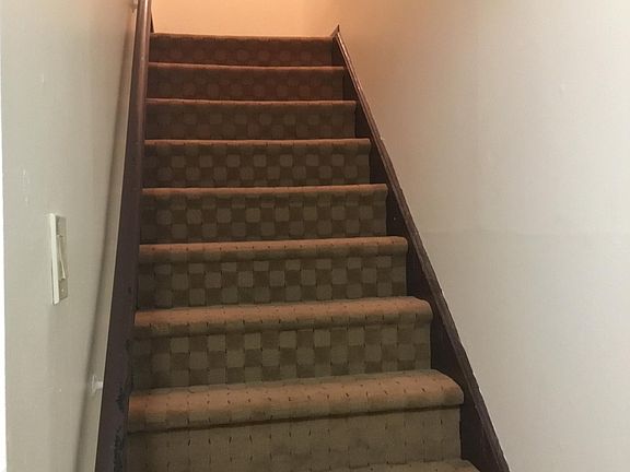 5th image of 1800 E 92nd St #2
