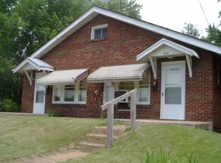 3213 N Hanley Rd, Saint Louis, MO 63121