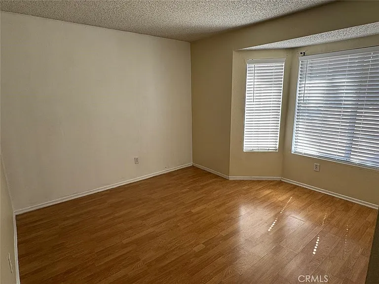 1229 Onyx Dr — Photo 12