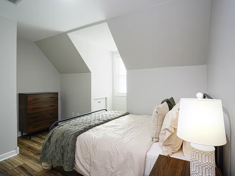 256 Spring St — Photo 11