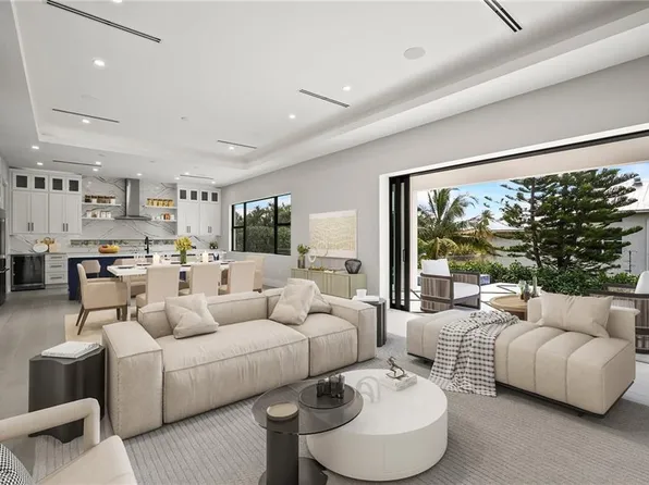 1385 Merrimac AVE, MARCO ISLAND, FL 34145