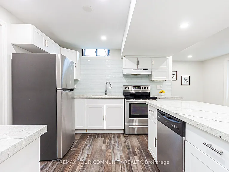 33 Durness Ave #BASEMENT — Photo 12