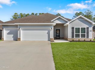 7224 Barley Dr, Ocean Springs, MS 39564