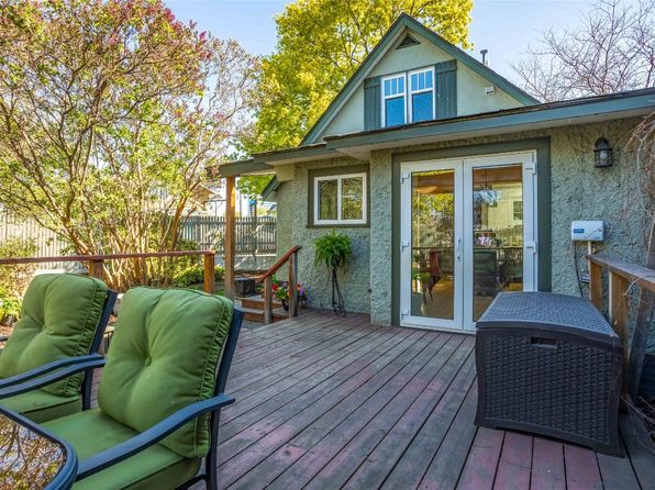 151 Lake Ave, Kelowna, BC V1Y 5W4