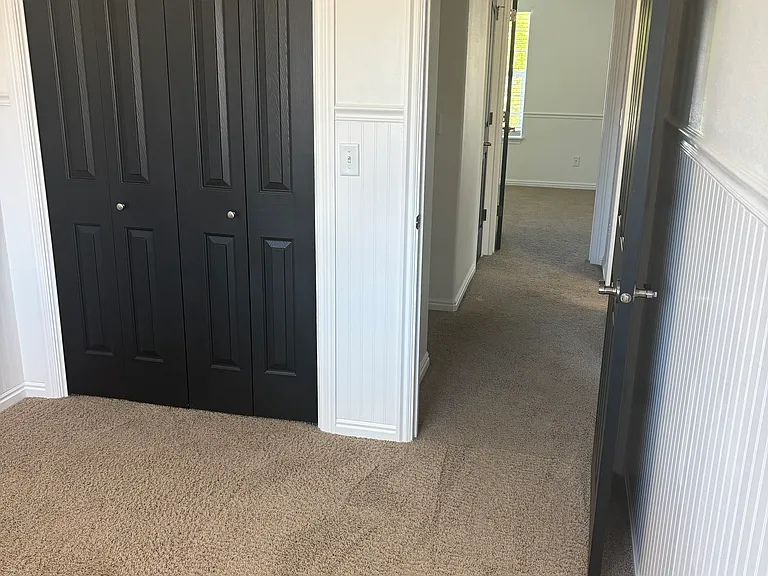884 Liberty Ln — Photo 19