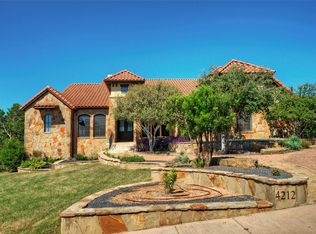 4212 Myrtle Beach Dr, Bee Cave, TX 78738