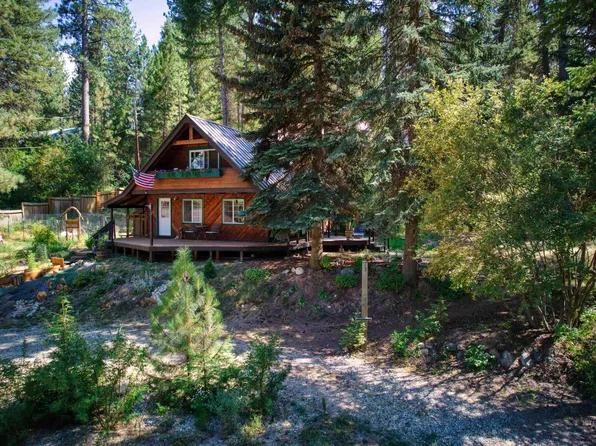 26 Sky Ridge Dr, Garden Valley, ID 83622