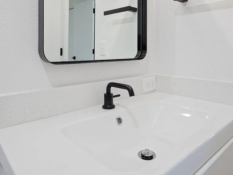 3132 SW Marigold St — Photo 33