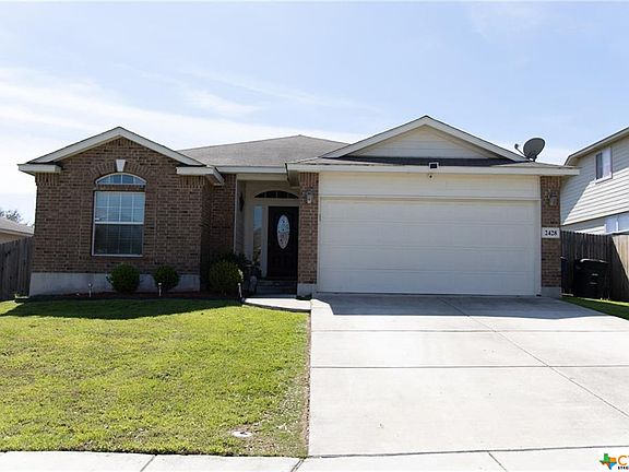 3rd image of 2428 Dimmitt Dr
