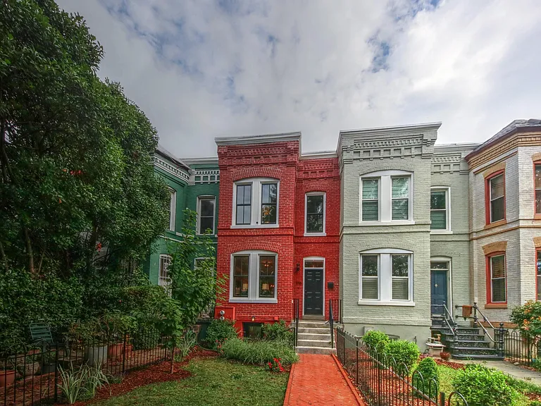 1116 K St NE #2 — Photo 1