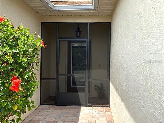 2nd image of 4448 Waterford Dr
