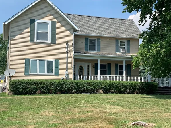 17125-2700 North Ave, Walnut, IL 61376