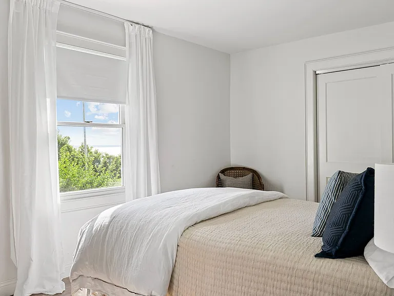 6340 Great Peconic Bay Blvd — Photo 15