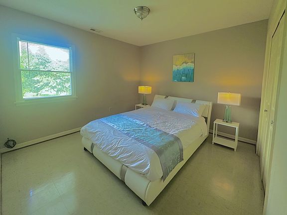 2nd image of 2105A Georgia Ave