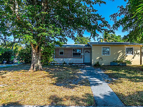 3rd image of 2100 NW 62 Terrace