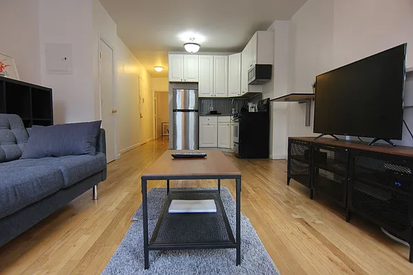 Rented by GPA Realty | media 1