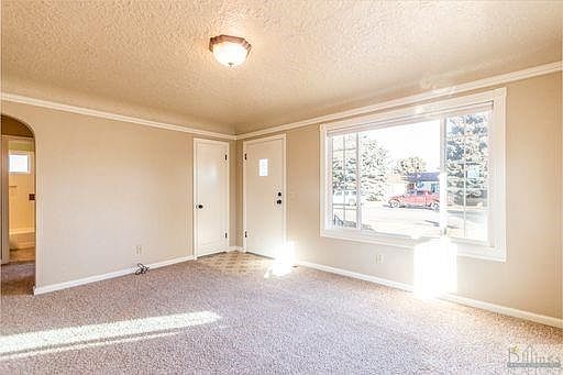 5th image of 4616 Mitchell Ave