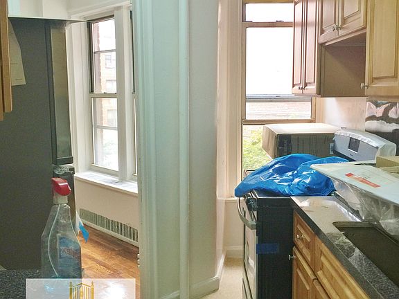 4th image of 42-15 81st St #2P