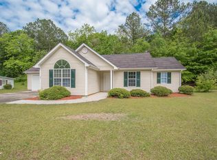 58 Shady Oak Ln, Newnan, GA 30263