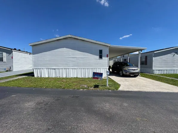 1248 Autumn Dr, Tampa, FL 33613